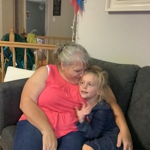 Meet your Posher, Lucie